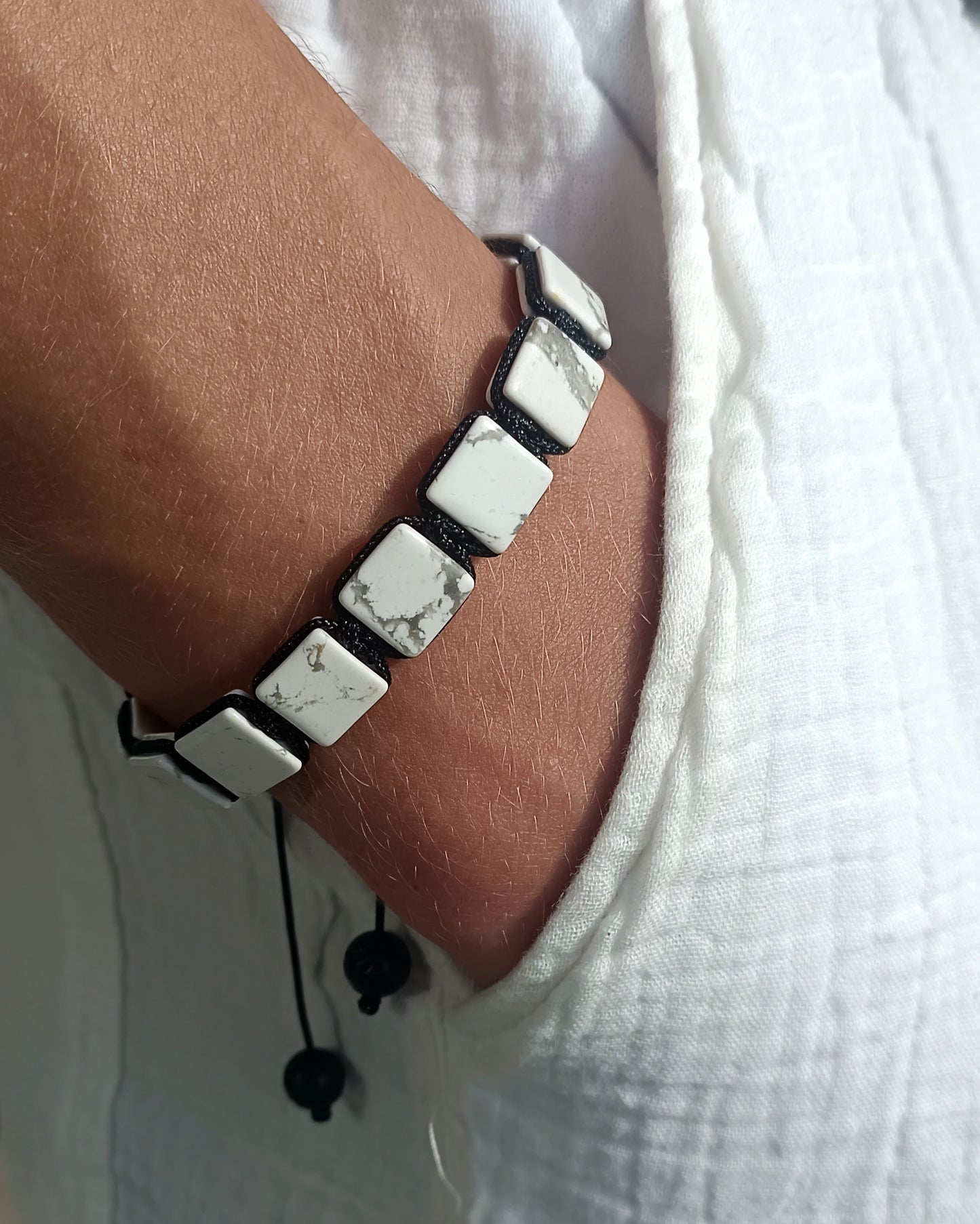 Bracelet d'homme Howlite carré